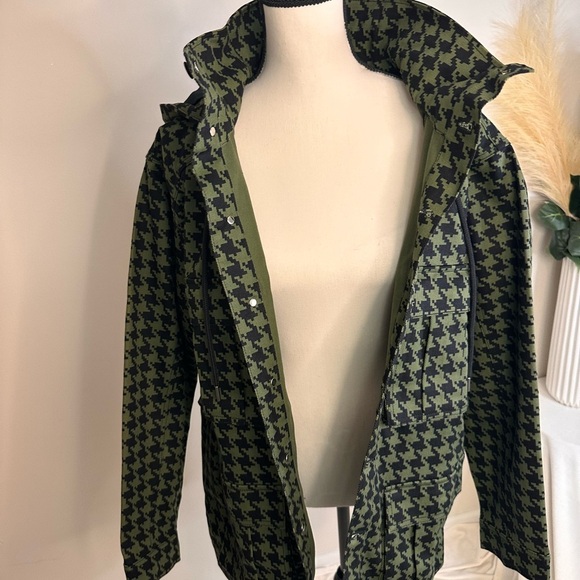 Adidas x Ivy Park Twill Heavyweight Jacket Green & Black Houndstooth Sz S NWT - Picture 6 of 17
